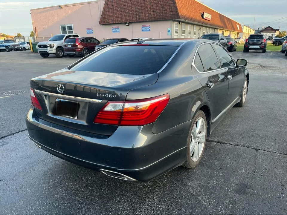 2011 Lexus LS 4th Gen - Image 7 of 12