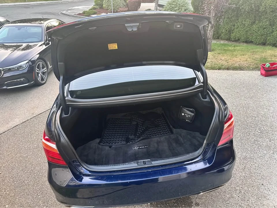 2011 Lexus LS 4th Gen - Image 11 of 19