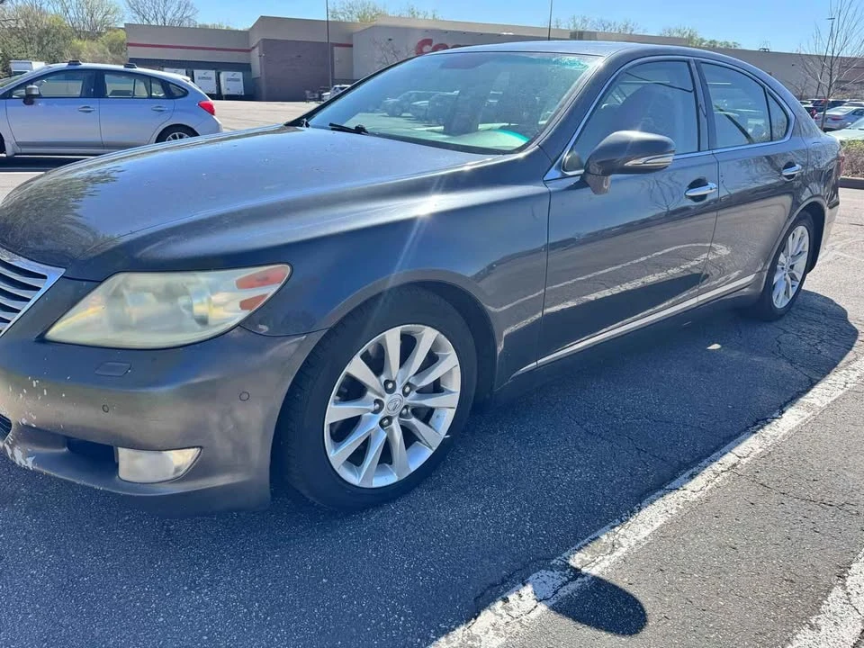 2011 Lexus LS 4th Gen - Image 7 of 14