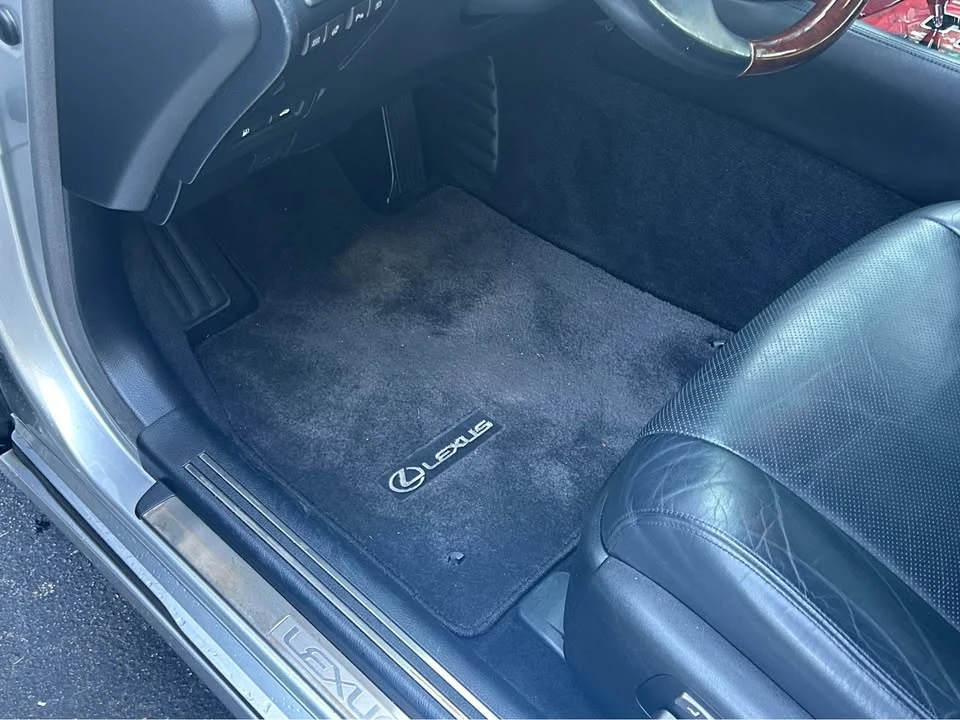 2011 Lexus LS 4th Gen - Image 6 of 10