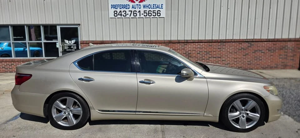 2011 Lexus LS 4th Gen - Image 4 of 19