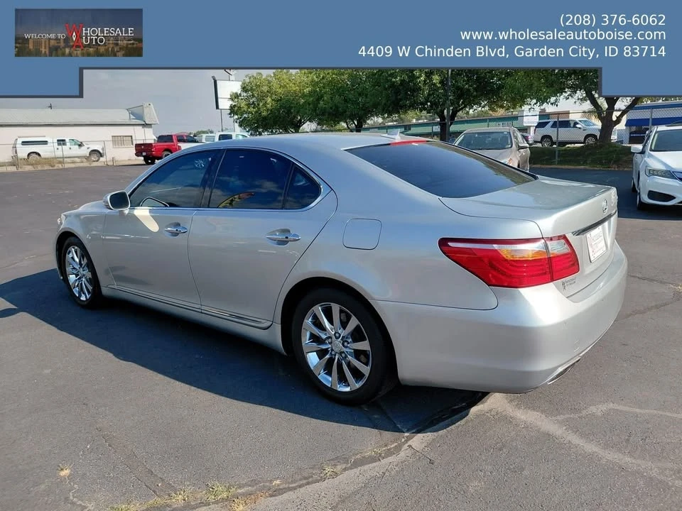 2011 Lexus LS 4th Gen - Image 3 of 20