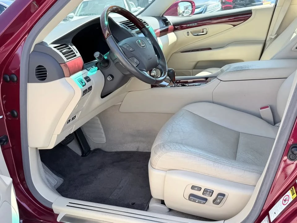 2011 Lexus LS 4th Gen - Image 9 of 20