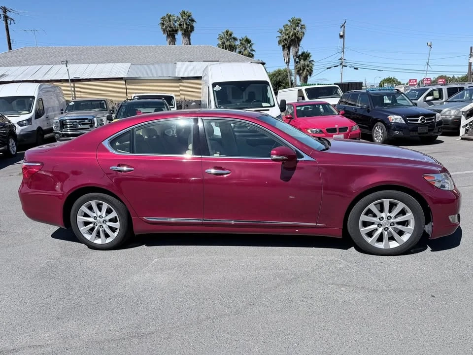 2011 Lexus LS 4th Gen - Image 2 of 20