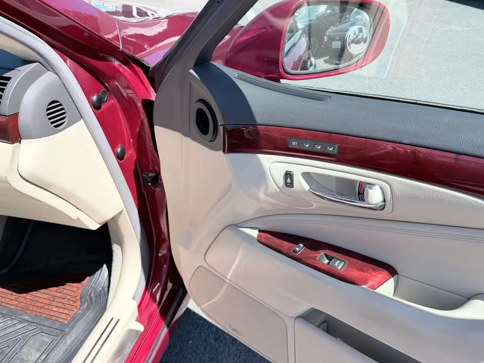 2011 Lexus LS 4th Gen - Image 19 of 20