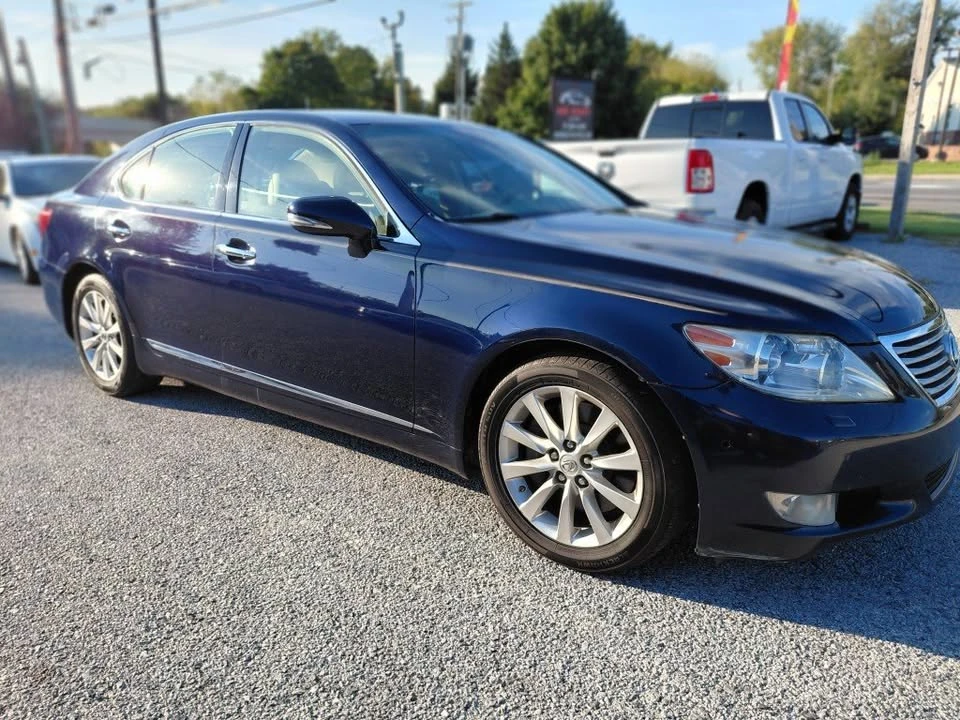 2011 Lexus LS 4th Gen - Image 8 of 14