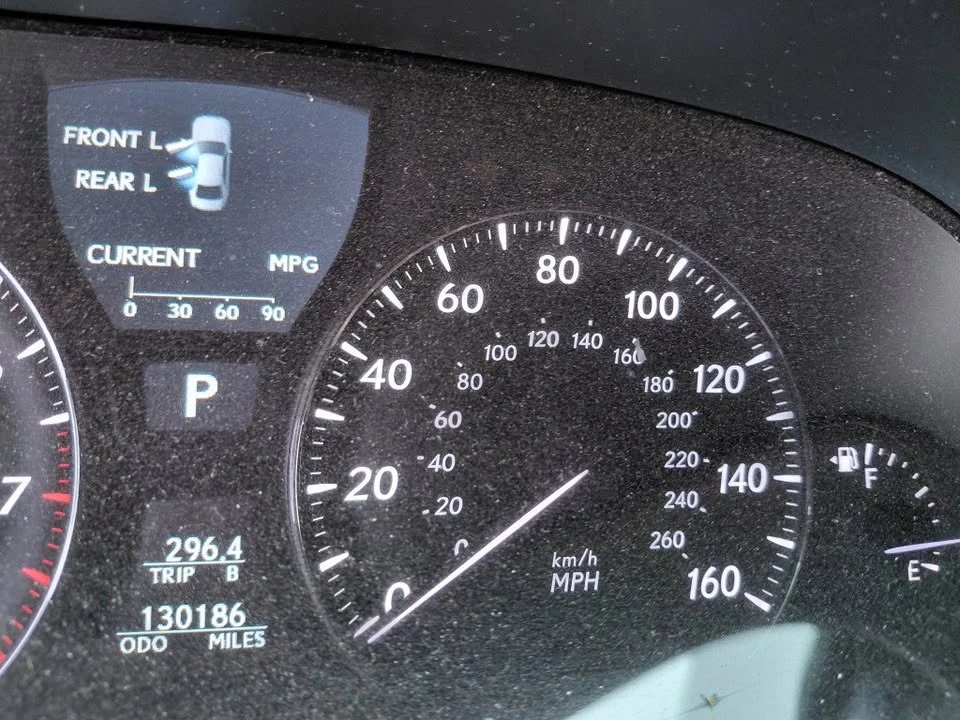 2011 Lexus LS 4th Gen - Image 13 of 14