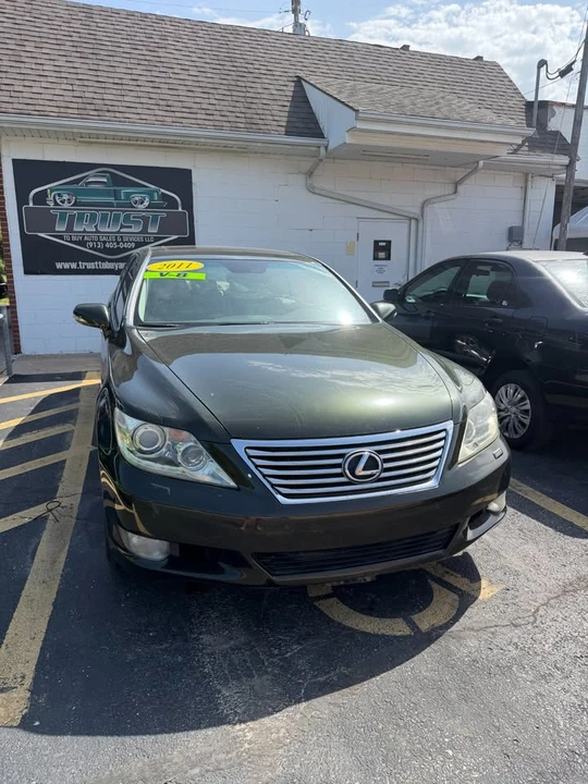 2011 Lexus LS 4th Gen - Image 3 of 12