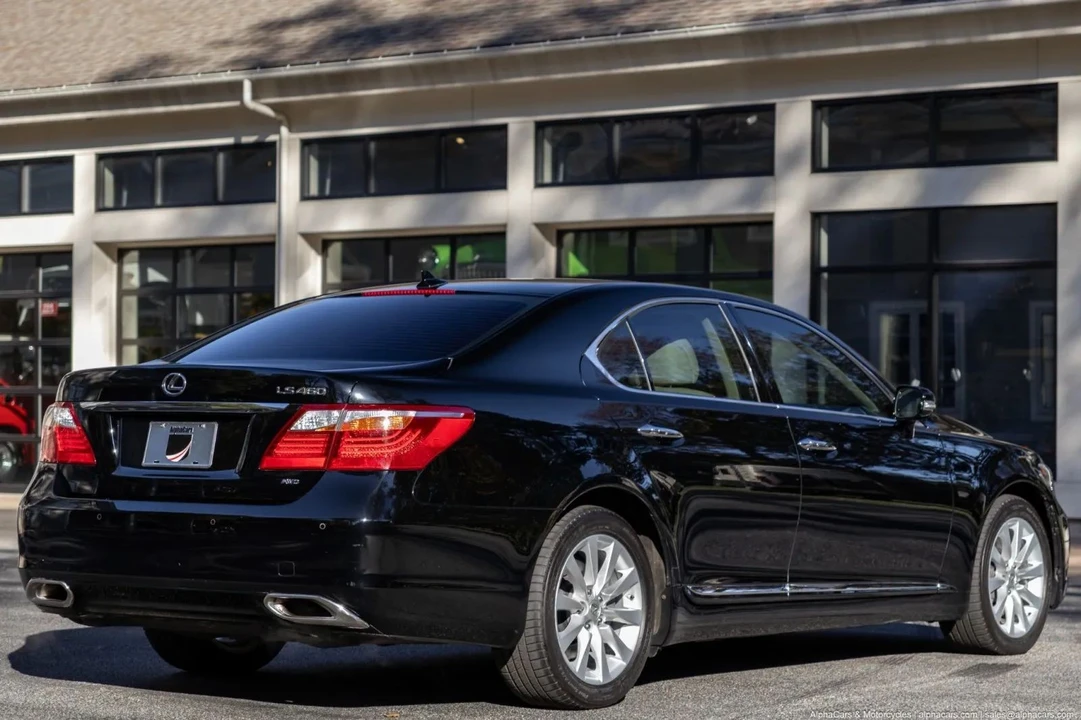 2011 Lexus LS 4th Gen - Image 9 of 21