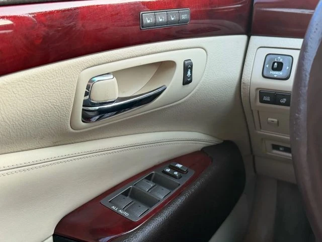 2011 Lexus LS 4th Gen - Image 13 of 14