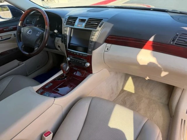 2011 Lexus LS 4th Gen - Image 7 of 14