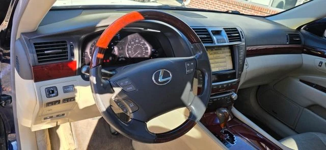 2011 Lexus LS 4th Gen - Image 12 of 21
