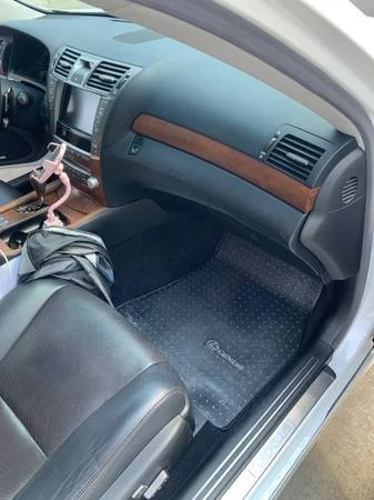 2011 Lexus LS 4th Gen - Image 22 of 23
