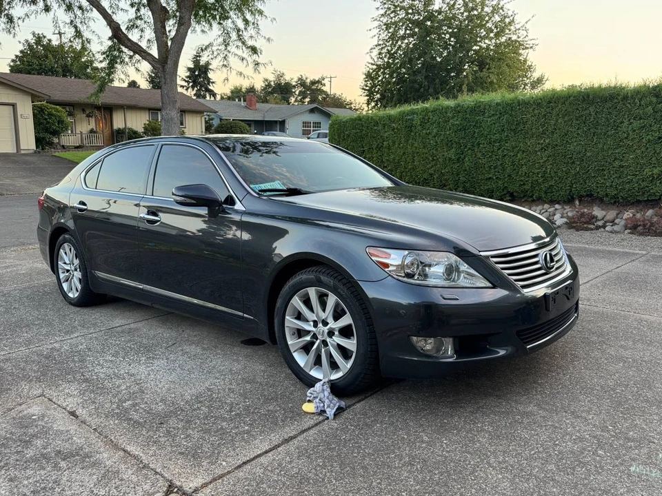 2011 Lexus LS 4th Gen - Image 2 of 5