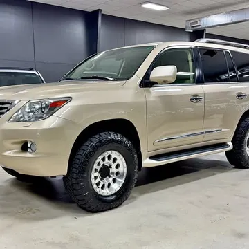 2011 Lexus LX 570