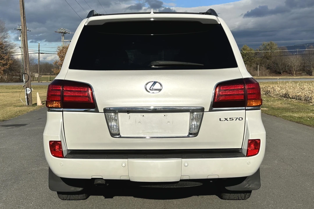 2011 Lexus LX 3rd Gen - Image 5 of 31