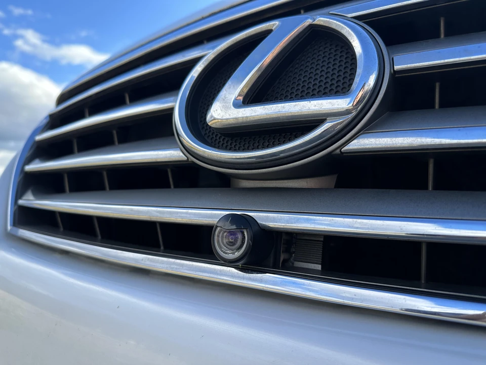 2011 Lexus LX 3rd Gen - Image 28 of 31