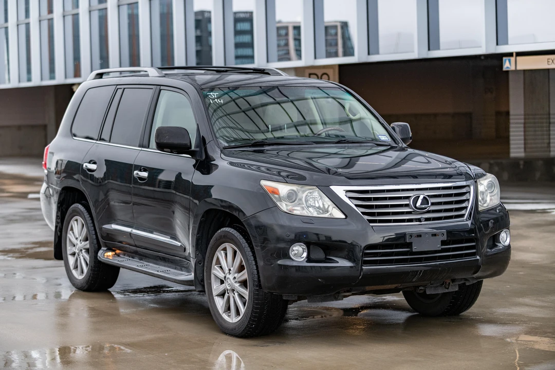 2011 Lexus LX 3rd Gen - Image 6 of 31