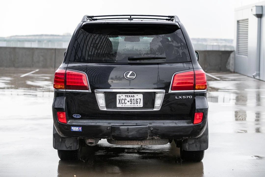 2011 Lexus LX 3rd Gen - Image 8 of 31