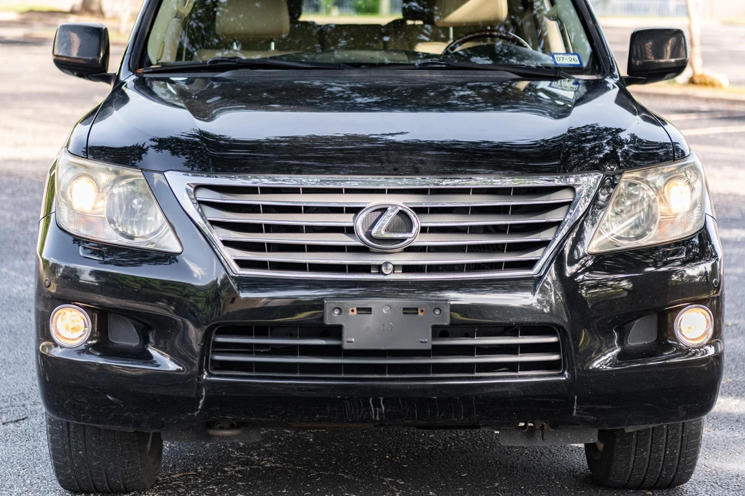 2011 Lexus LX 3rd Gen - Image 10 of 31