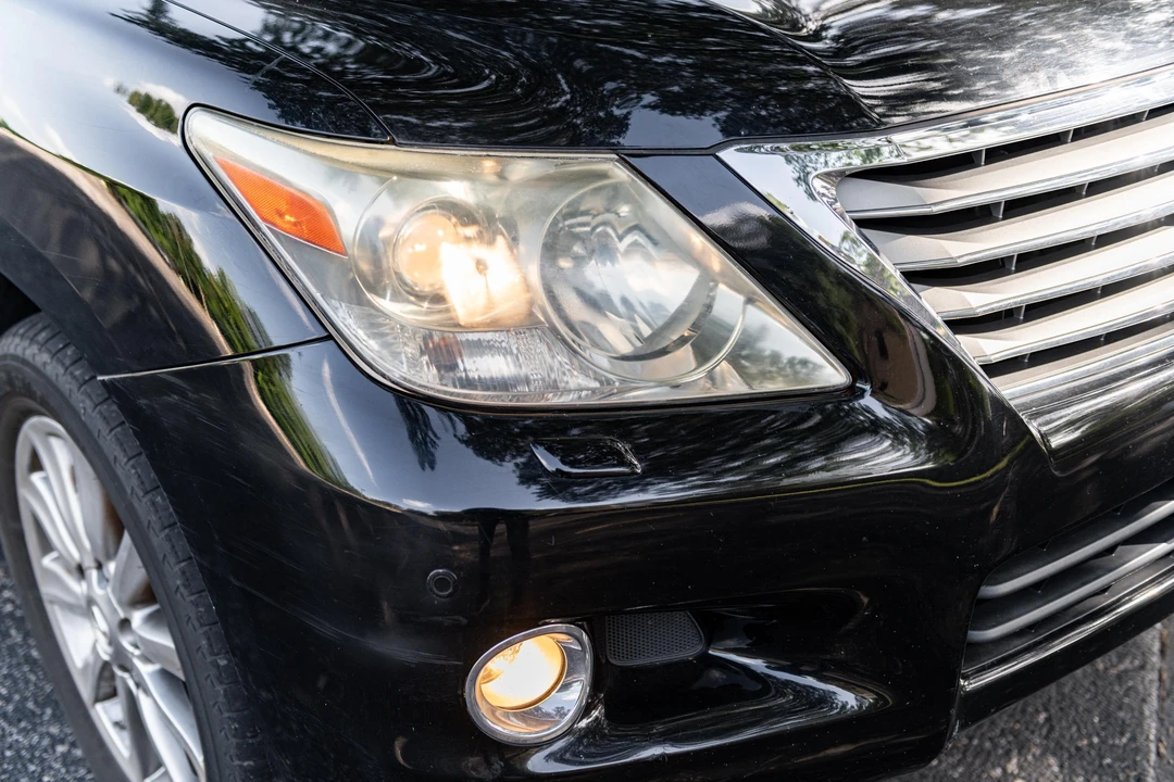 2011 Lexus LX 3rd Gen - Image 11 of 31