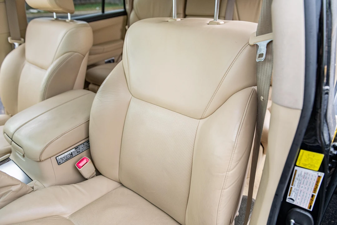 2011 Lexus LX 3rd Gen - Image 31 of 31