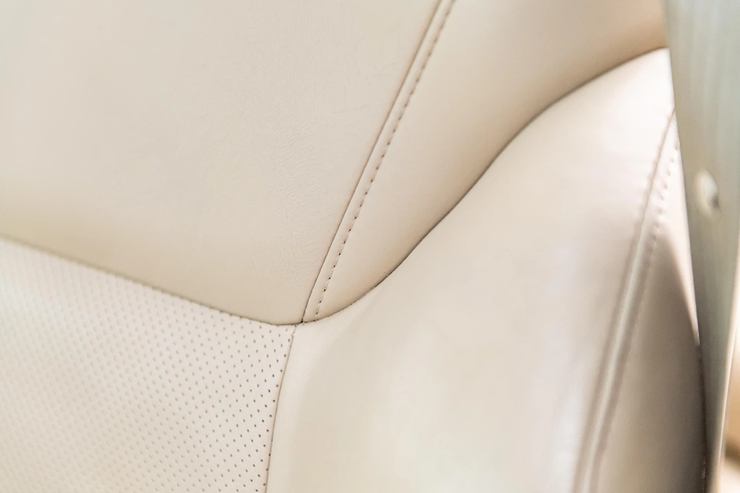 2011 Lexus LX 3rd Gen - Image 30 of 31
