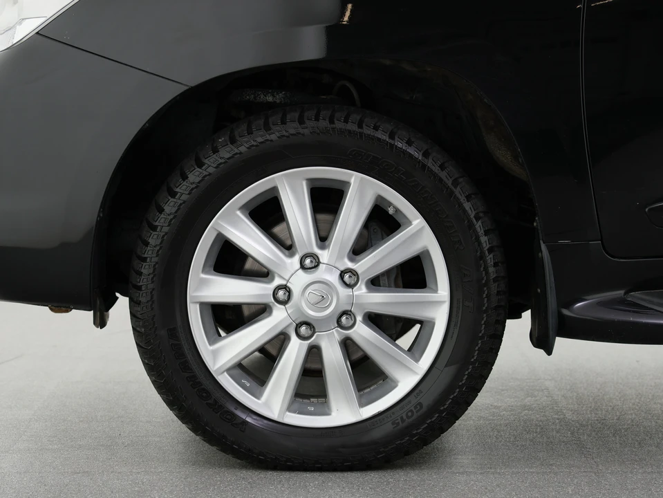 2011 Lexus LX 3rd Gen - Image 31 of 31
