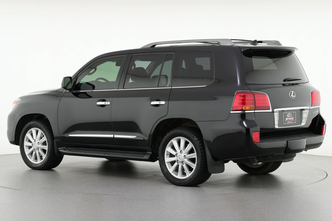 2011 Lexus LX 3rd Gen - Image 4 of 31