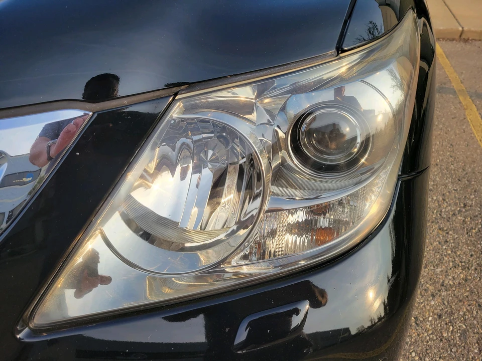 2011 Lexus LX 2nd Gen - Image 26 of 31