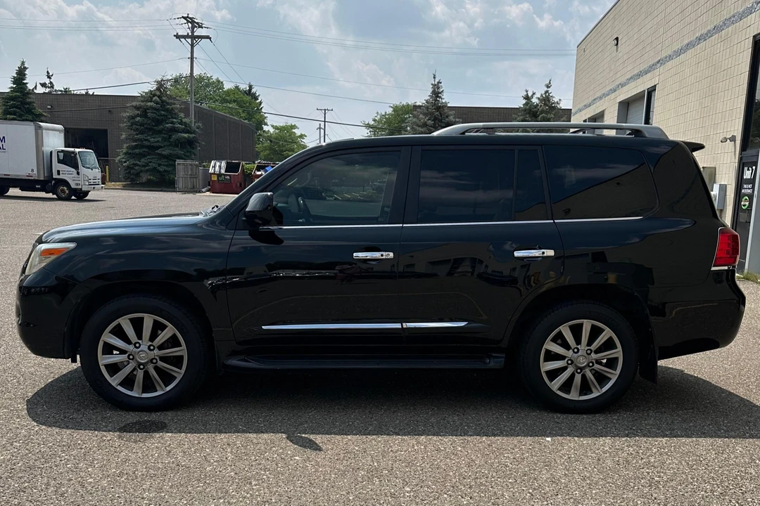 2011 Lexus LX 2nd Gen - Image 10 of 31
