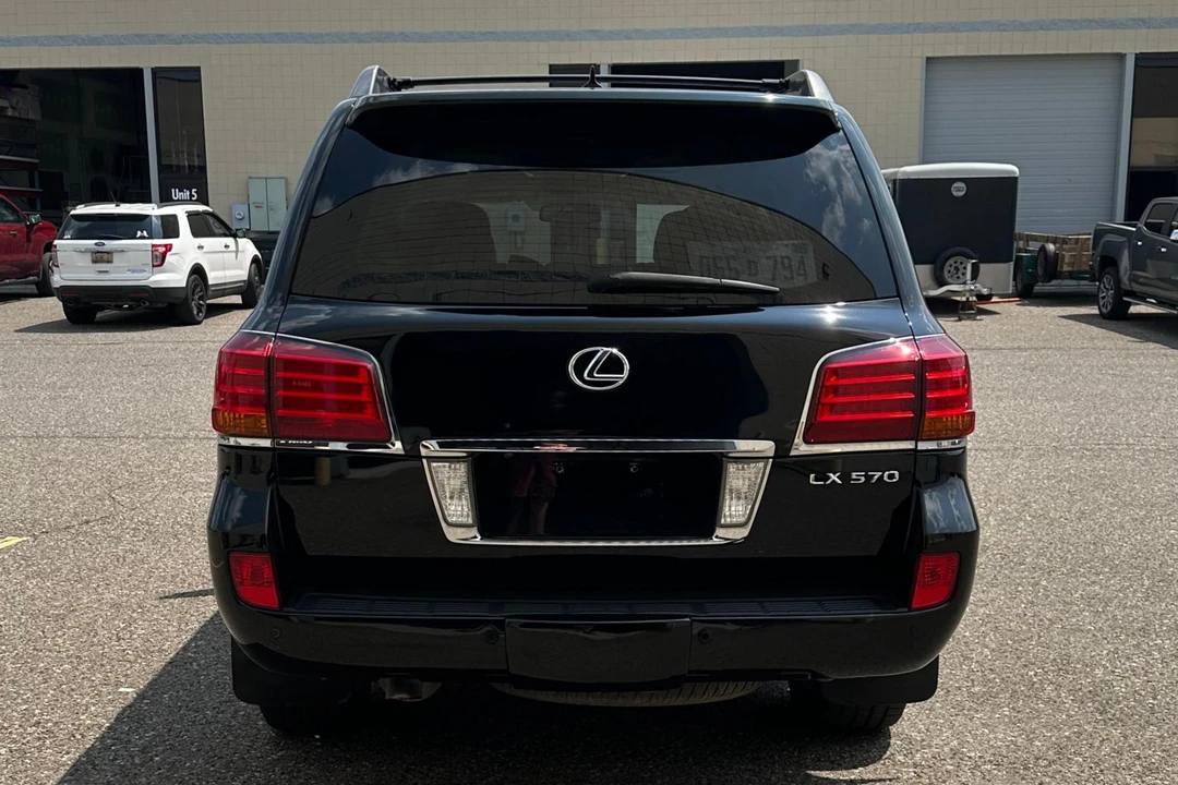 2011 Lexus LX 2nd Gen - Image 5 of 31