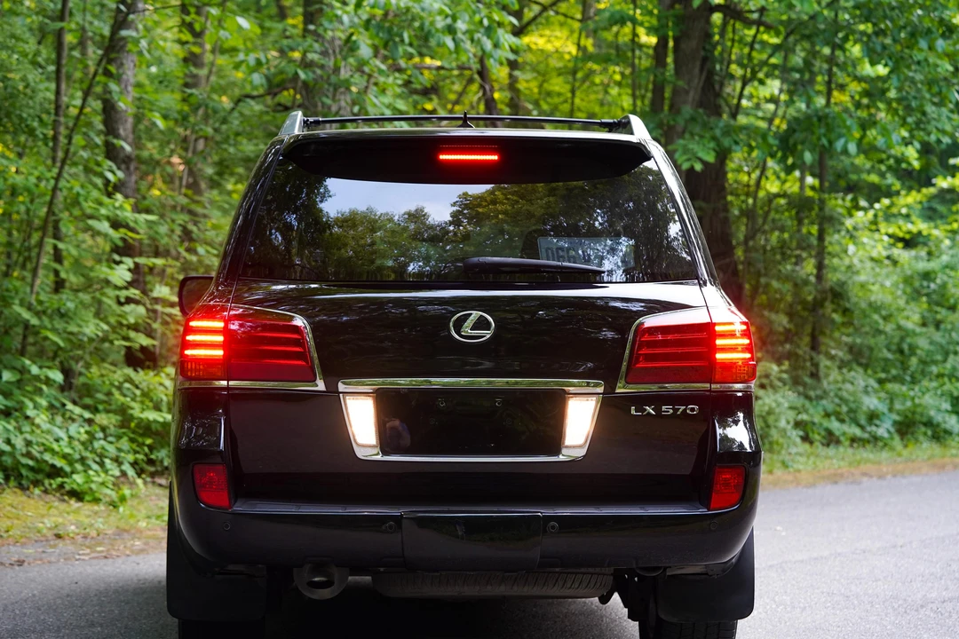 2011 Lexus LX 2nd Gen - Image 14 of 31