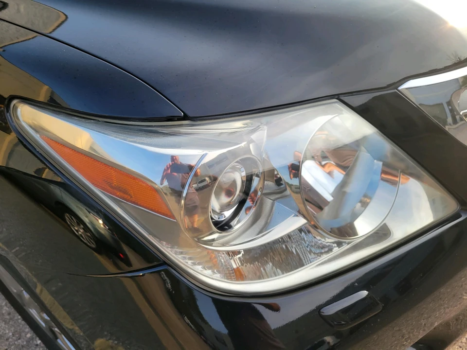 2011 Lexus LX 2nd Gen - Image 18 of 31