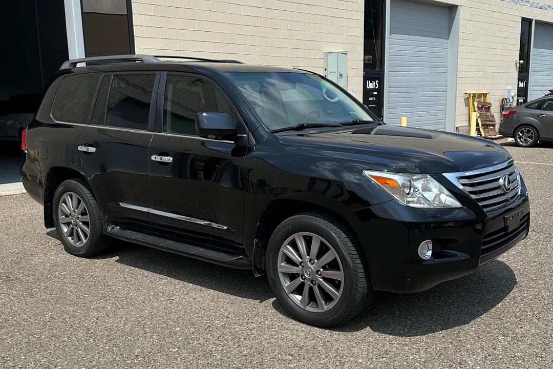 2011 Lexus LX 2nd Gen - Image 15 of 31