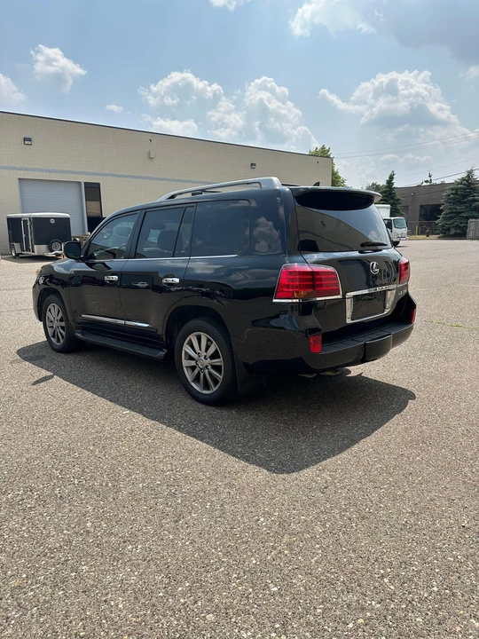 2011 Lexus LX 2nd Gen - Image 11 of 31