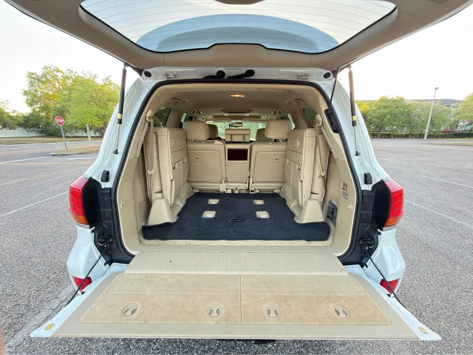 2011 Lexus LX 3rd Gen - Image 10 of 20