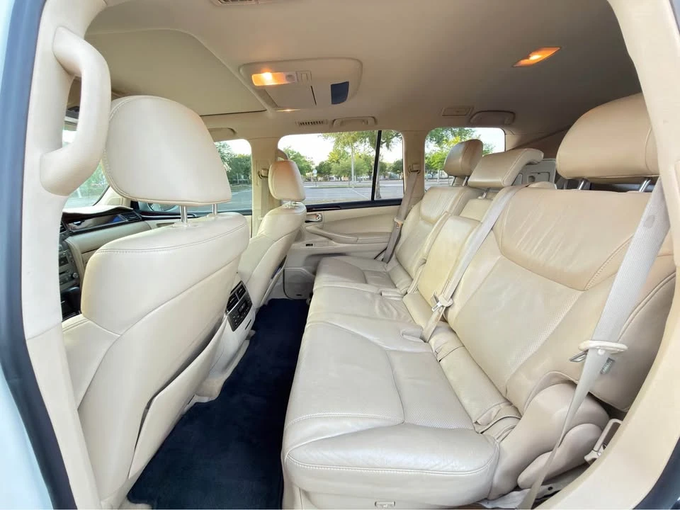 2011 Lexus LX 3rd Gen - Image 11 of 20
