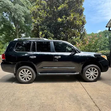 2011 Lexus LX 570 Sport Utility 4D