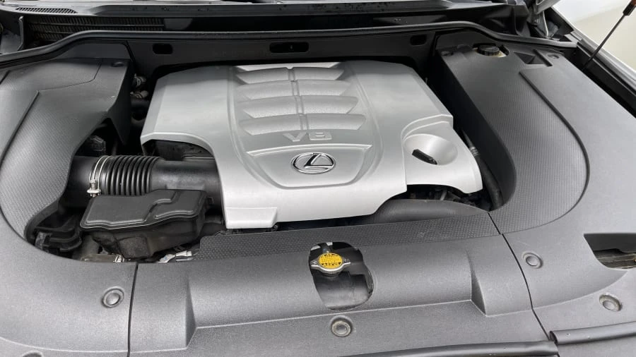 2011 Lexus LX 3rd Gen - Image 13 of 30