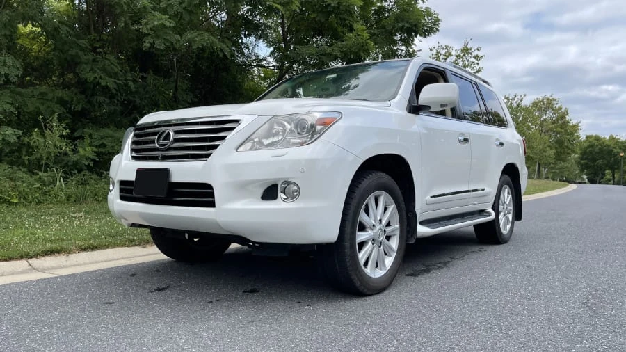 2011 Lexus LX 3rd Gen - Image 30 of 30