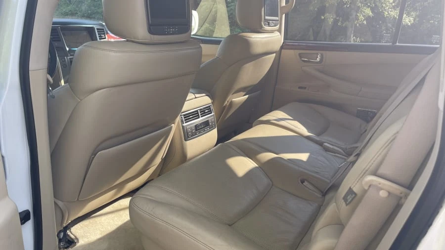 2011 Lexus LX 3rd Gen - Image 11 of 30