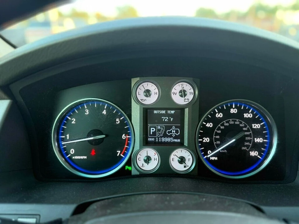 2011 Lexus LX 2nd Gen - Image 14 of 21