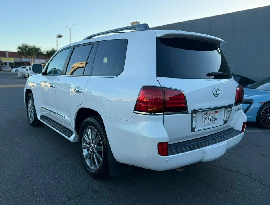 2011 Lexus LX 3rd Gen - Image 6 of 21