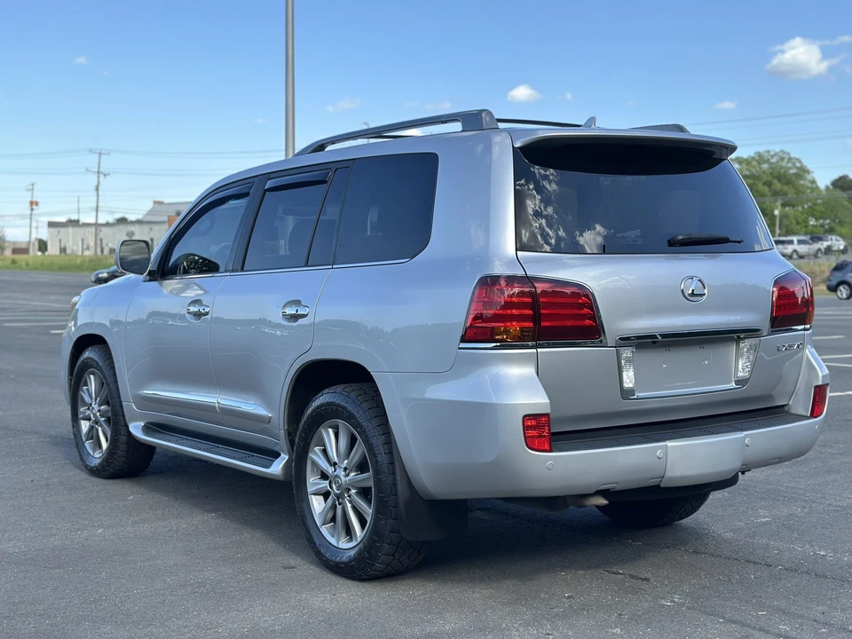 2011 Lexus LX 3rd Gen - Image 4 of 31