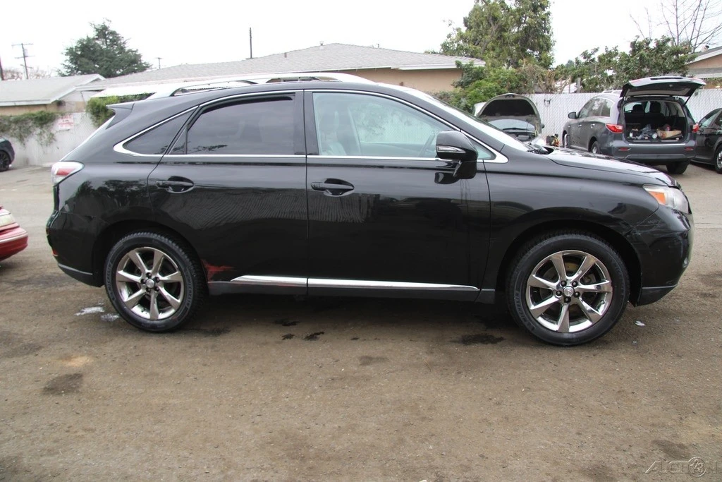 2011 Lexus RX 3rd Gen - Image 9 of 21
