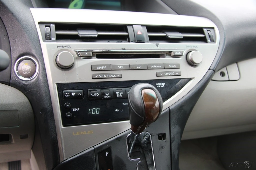 2011 Lexus RX 3rd Gen - Image 17 of 21