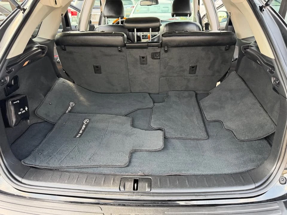 2011 Lexus RX 3rd Gen - Image 14 of 15