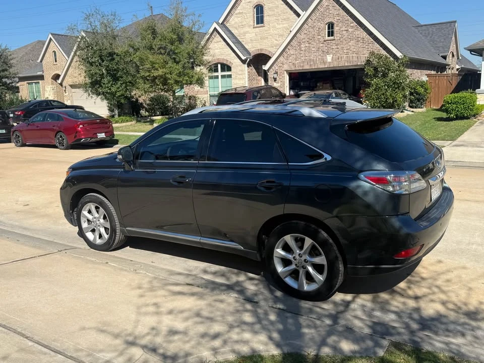2011 Lexus RX 3rd Gen - Image 11 of 20