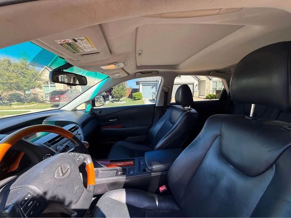 2011 Lexus RX 3rd Gen - Image 18 of 20